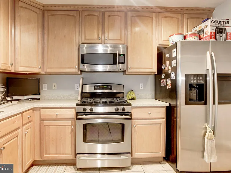 12852 Fair Briar Ln — Photo 9