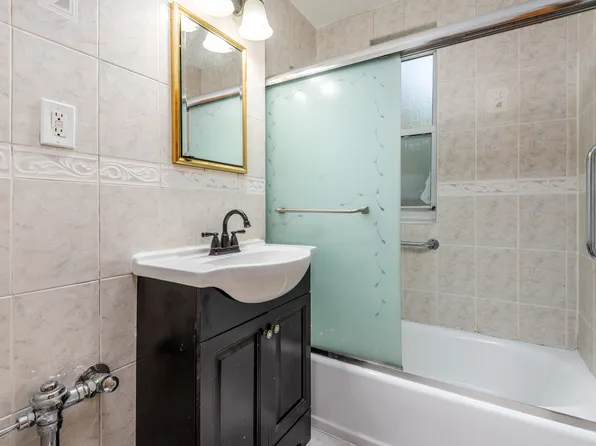 33-35 81st Street image 9 of 13