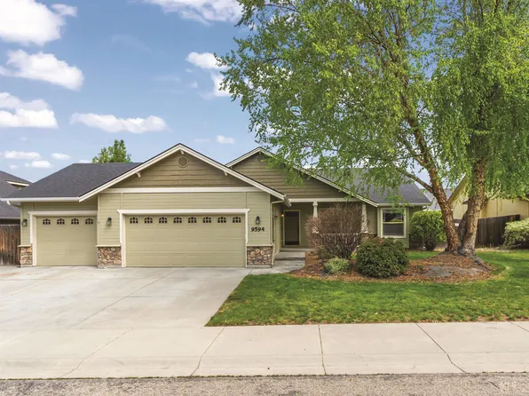 9594 W Silverspring St, Boise, ID 83709