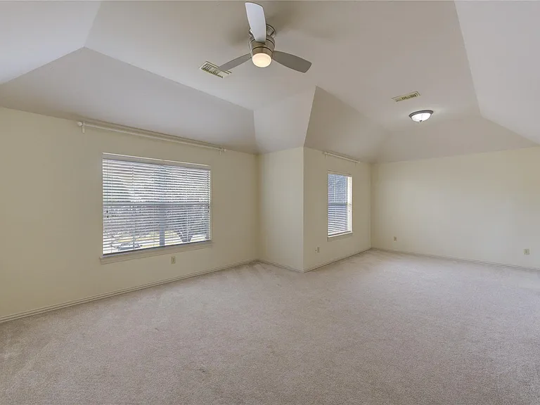 1502 Ashbury Park Ln — Photo 38