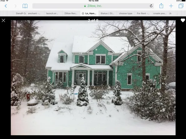 221 Hickory Ln, Hampstead, NC 28443
