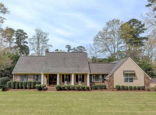 1722 Pineview Cir, Meridian, MS 39305