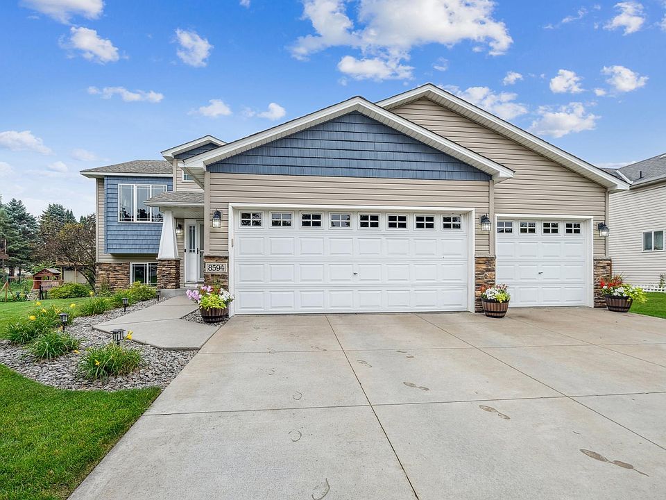 1st image of 8594 Dunkirk Ct NE
