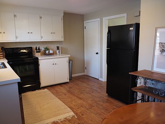 5th image of 37-37 Patty Ln