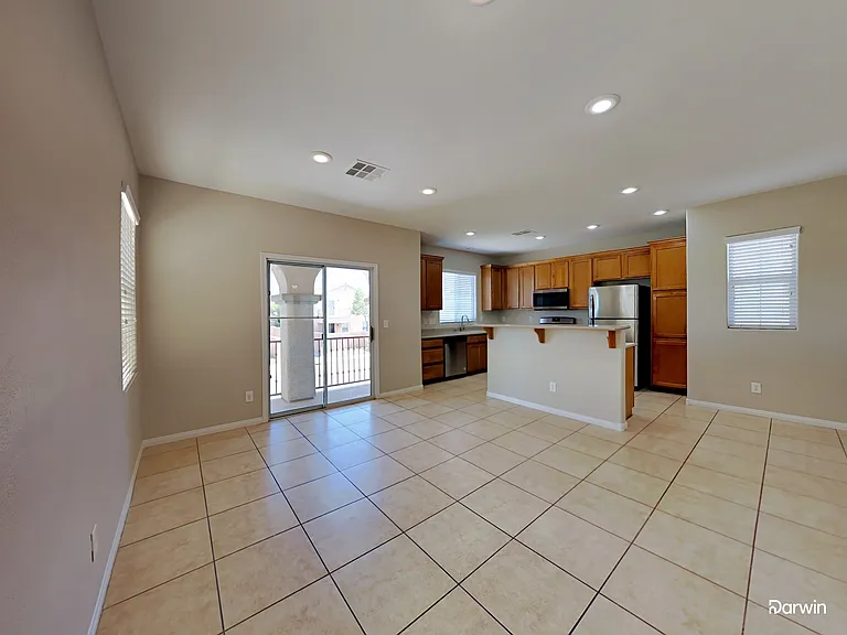 10591 Mann St — Photo 3