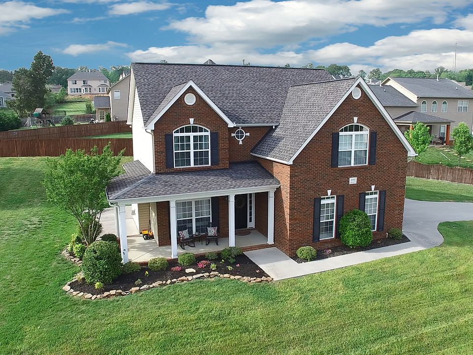 1st image of 10917 Aspen Grove Way