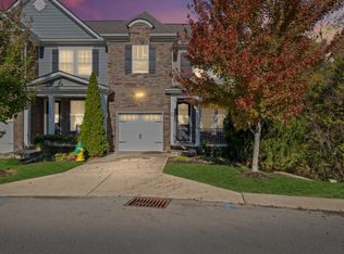 1051 Livingstone Ln, Mount Juliet, TN 37122