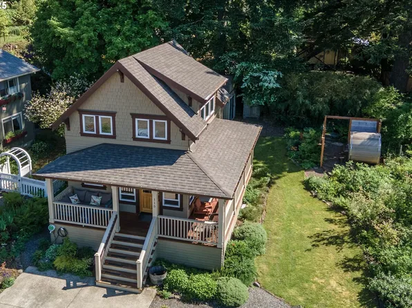 115 SW Venture St, Cascade Locks, OR 97014
