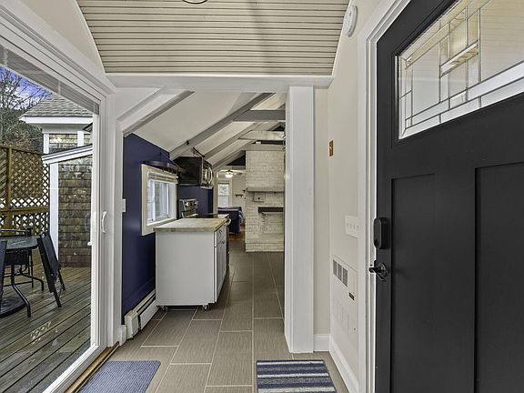 5th image of 1 Copley Place