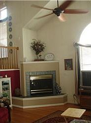 Raised corner [gas] fireplace