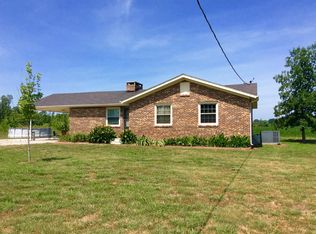 29 Jonestown Rd, Summertown, TN 38483
