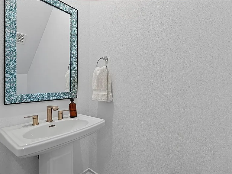 2911 Saint Regis Dr — Photo 27