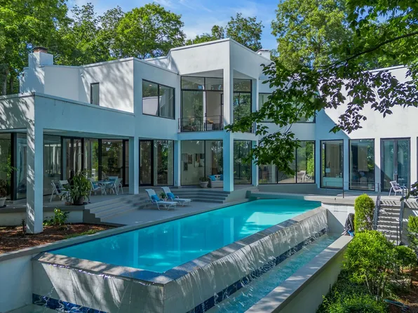 2100 Timberwood Dr, Nashville, TN 37215