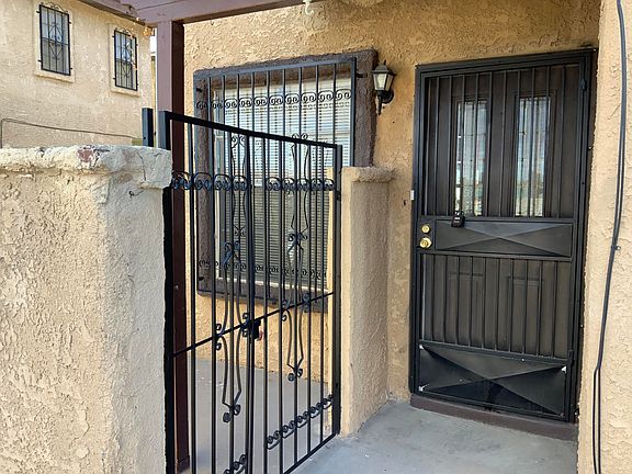 2nd image of 10628 Cuatro Vistas Dr