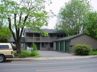 824 Summit Ave APT 3, Medford, OR 97501