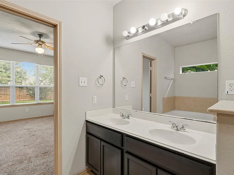5907 Water Violet Ln — Photo 20