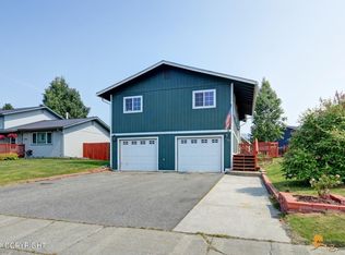 3020 Rosalind Loop, Anchorage, AK 99507