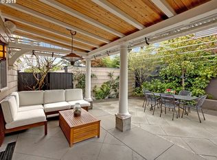 2738 NW Raleigh St #2, Portland, OR 97210