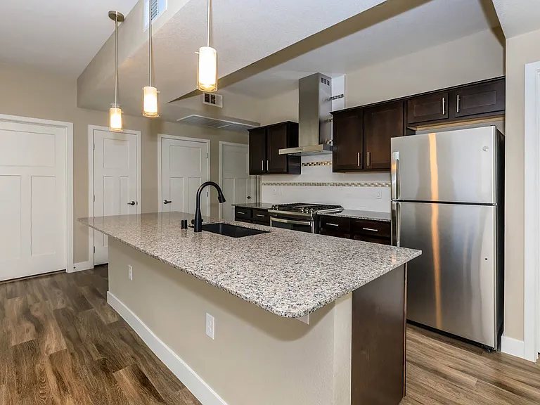 C1 1253 SQ FT 3 Bed 2 Bath