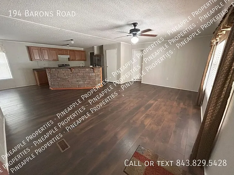 194 Barons Rd — Photo 2
