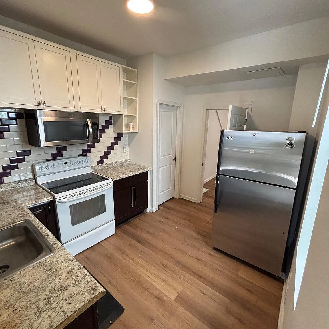 1 bed, 1590 sqft, $1,350 — Photo 1
