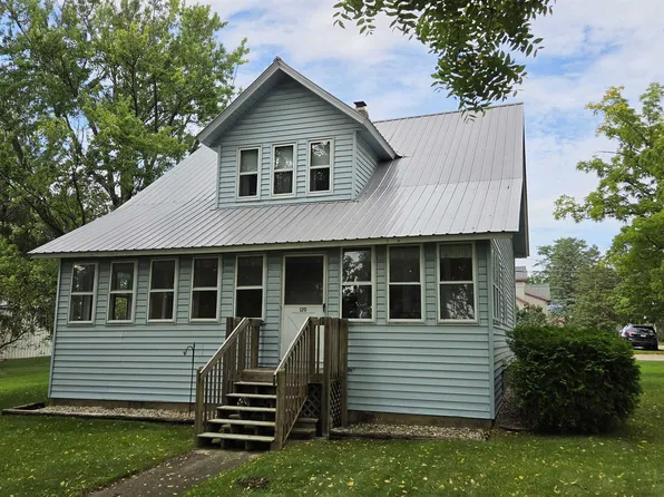 120 South St, Cambridge, WI 53523