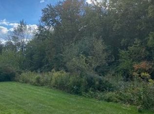 Dunhamtown Brimfield Rd, Brimfield, MA 01010