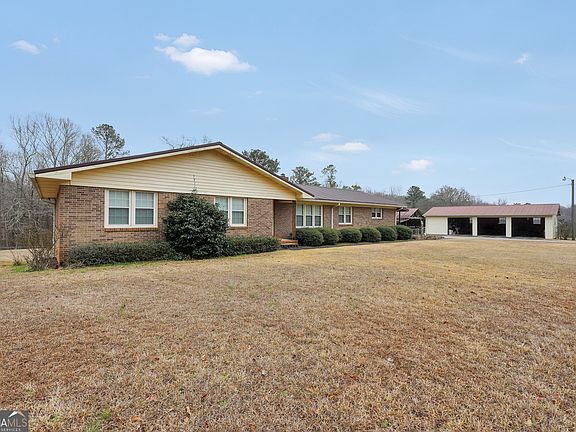 2nd image of 157 Greene Shade Rd