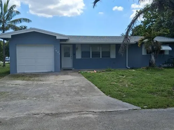 1621 NW 78th Way, Pembroke Pines, FL 33024