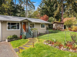 19047 87th Pl SW, Vashon, WA 98070