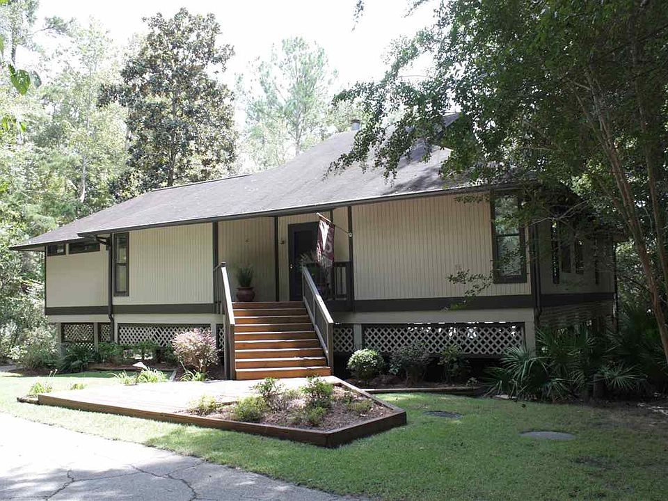 1st image of 578 Hickory Ln
