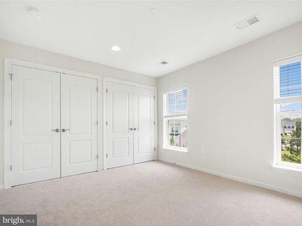 7366 Riding Meadow Way