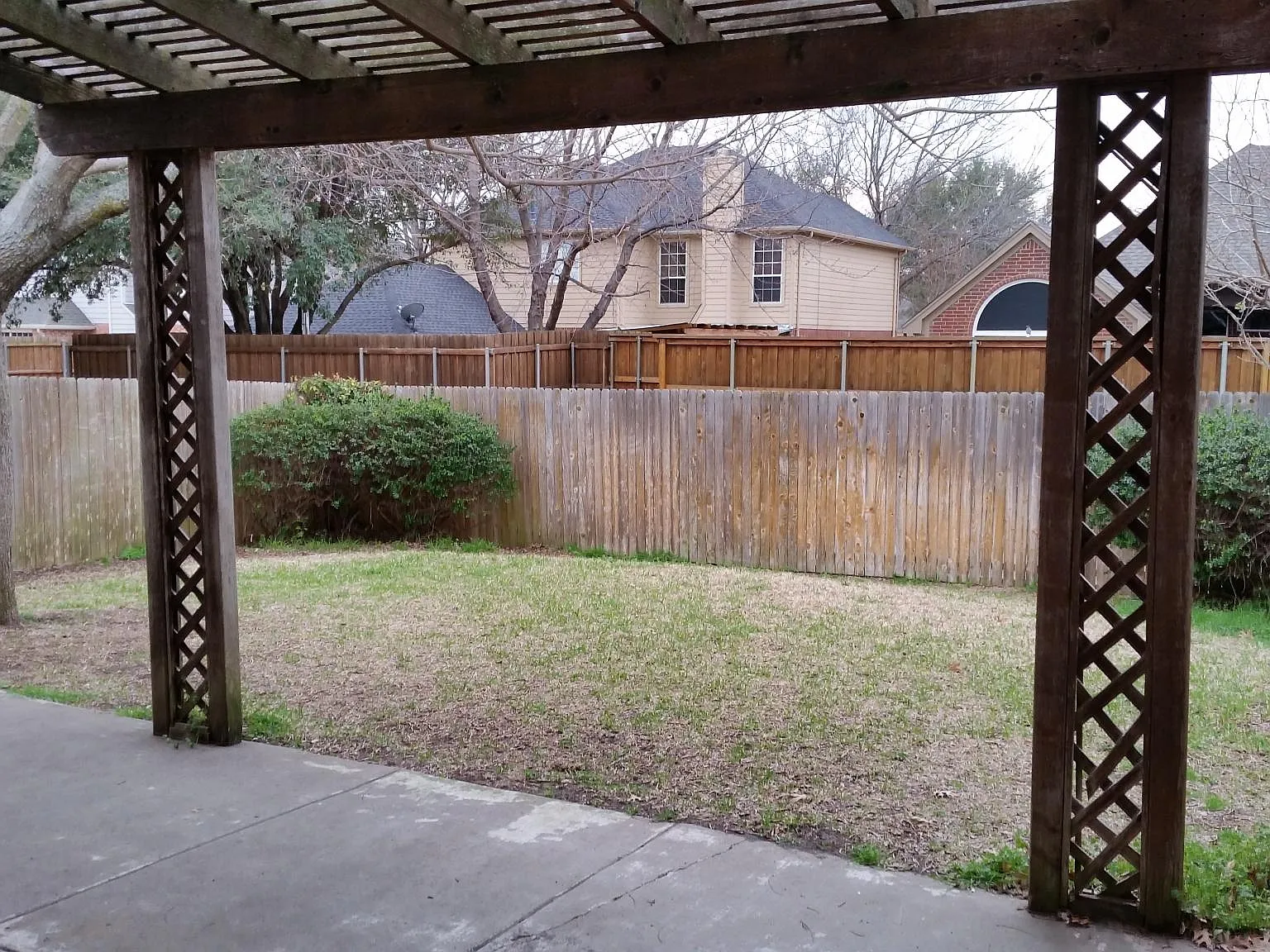 3 bed, 2222 sqft, $2,650 — Photo 4