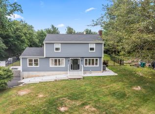 11 Sagamore Dr, Seymour, CT 06483