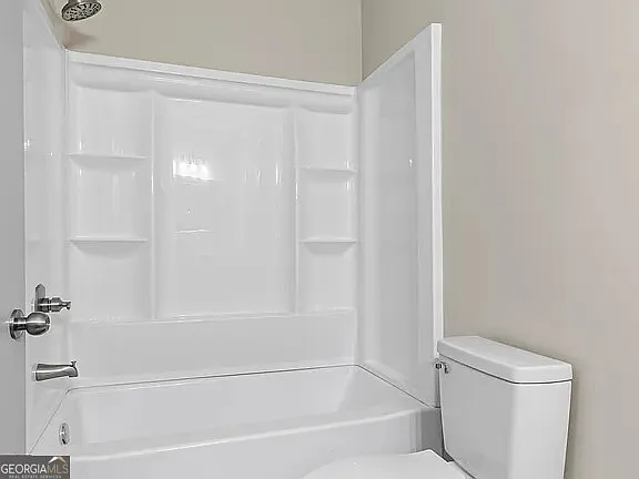 1523 Delia Dr — Photo 25