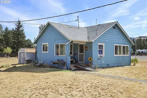 77427 Highway 216 — Photo 2