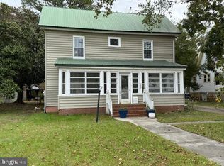 103 S Somerset Ave, Crisfield, MD 21817