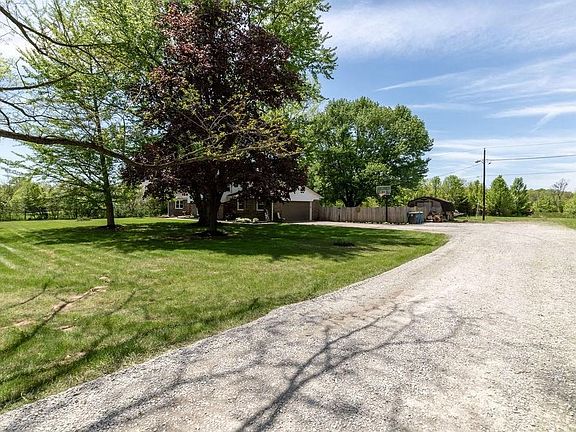 2nd image of 6510 Sunnyside Rd