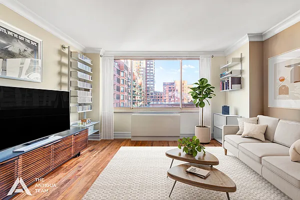 Sold by Compass | media 2