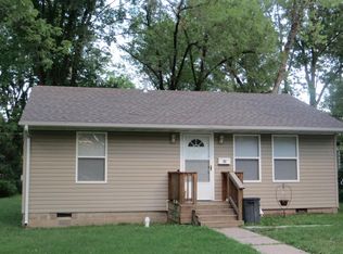 22 Marine Dr, Mexico, MO 65265