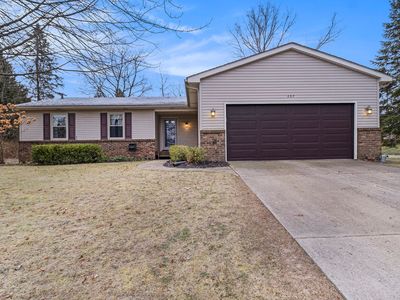 237 Buckhorn Dr, Lake Orion, MI, 48362