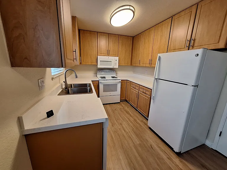 3122 Crescent Ave — Photo 13