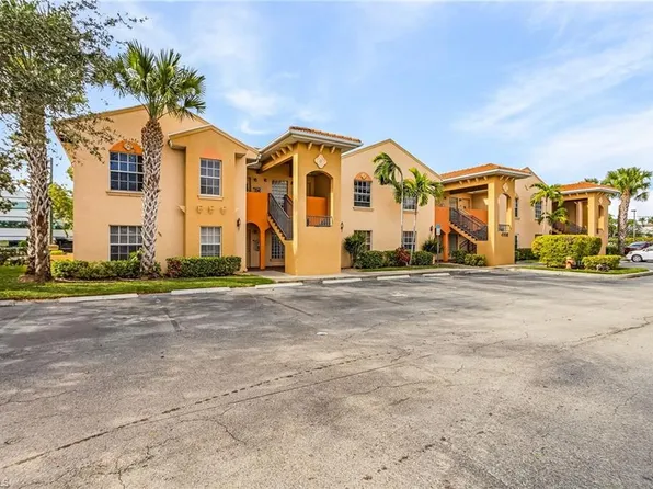 4166 Castilla CIR #104, FORT MYERS, FL 33916