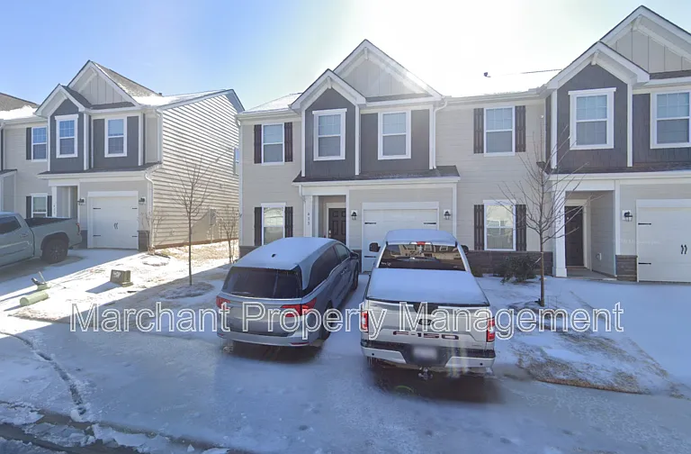 415 Batten Rd — Photo 1