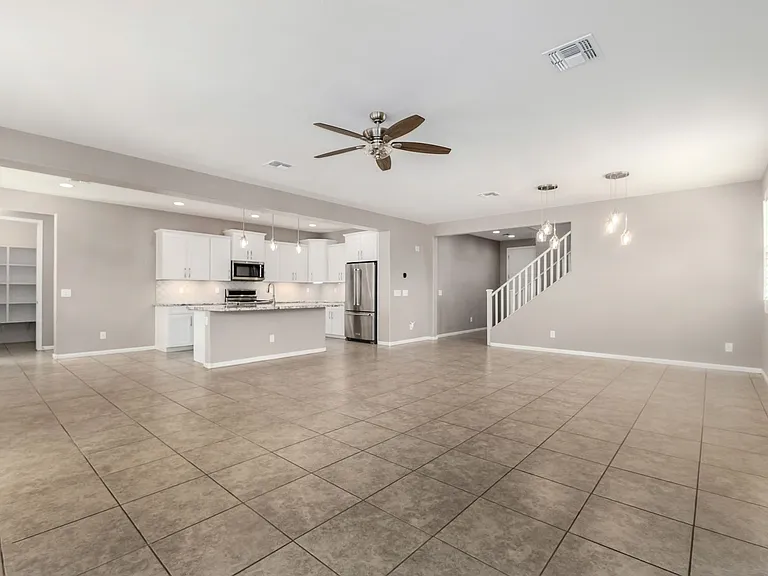 1527 W Windhaven Ave — Photo 8