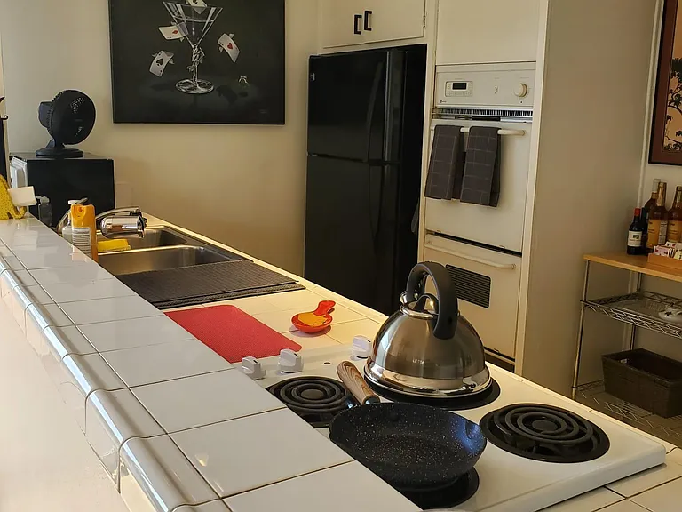 734 N Alfred St #3 — Photo 3