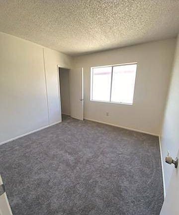 3rd image of 319 S Arcade Dr