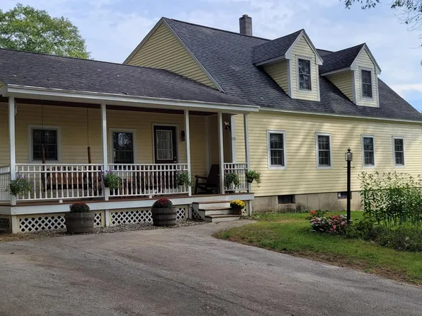 72 N Water Street, Boscawen, NH 03303