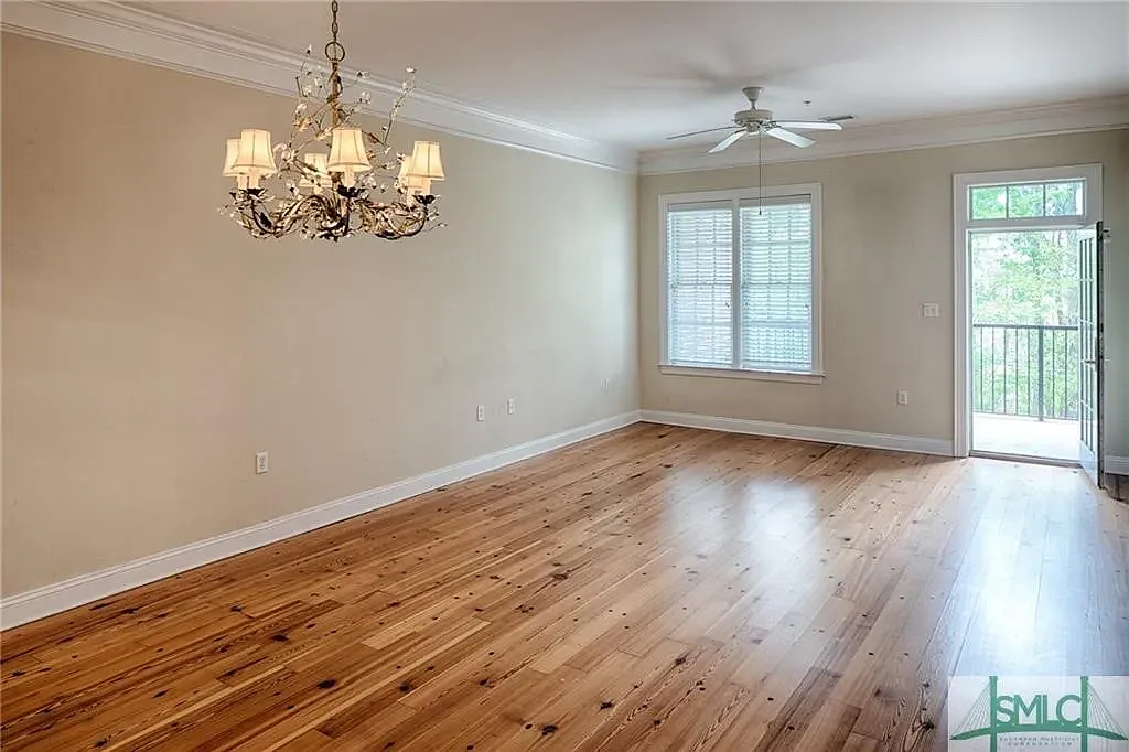 3 bed, 2.5 bath, 1617 sqft, $3,300 — Photo 3