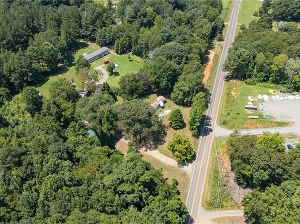 2555 Saxapahaw Bethlehem Church Rd, Graham, NC 27253